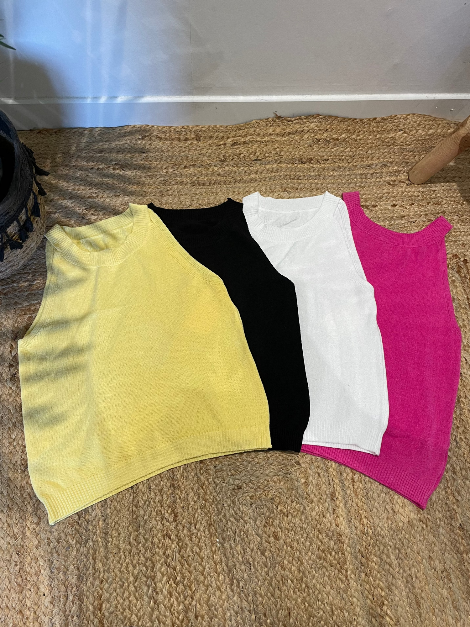 HAUTS, BLOUSES, CHEMISES